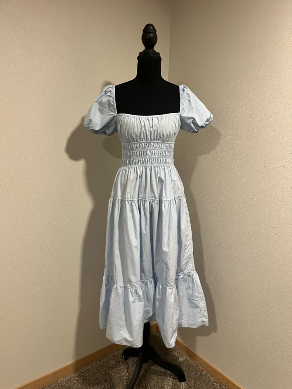 Wilfred Aritzia Light Blue Puff Sleeve Smocked Midi Dress - Picture 2 of 5